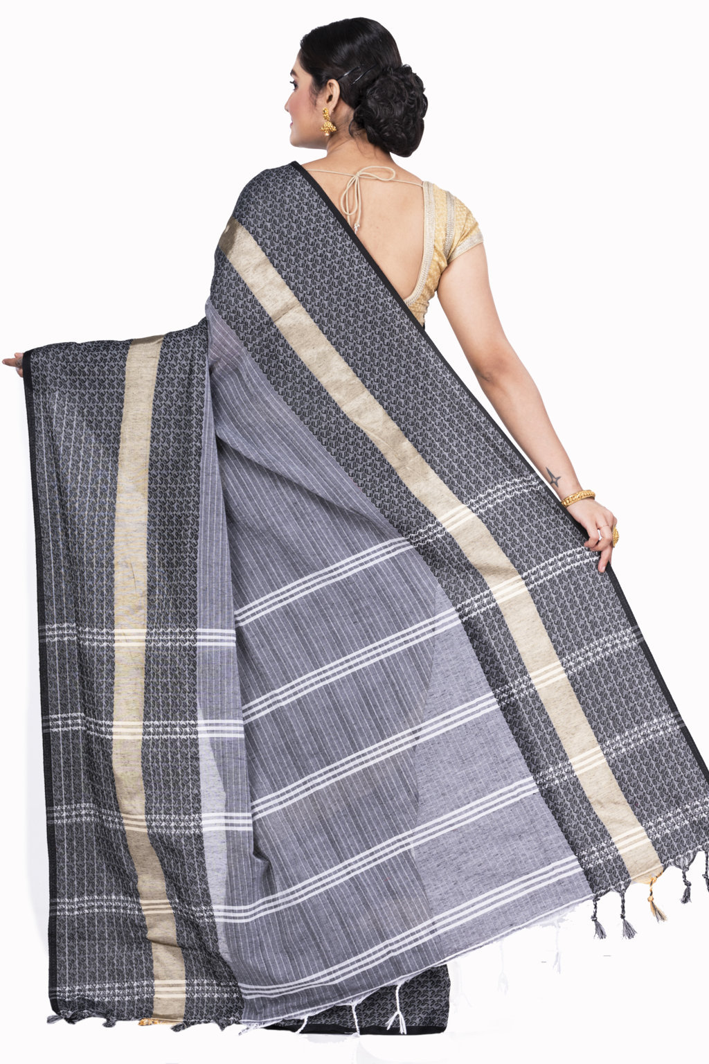 Black Pure Cotton Souraovi_Hand Hand Loom Saree (674)